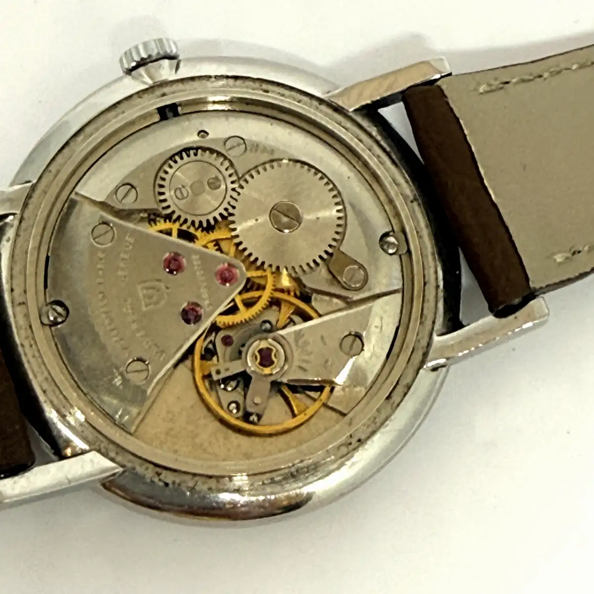 Universal Genève extra plate